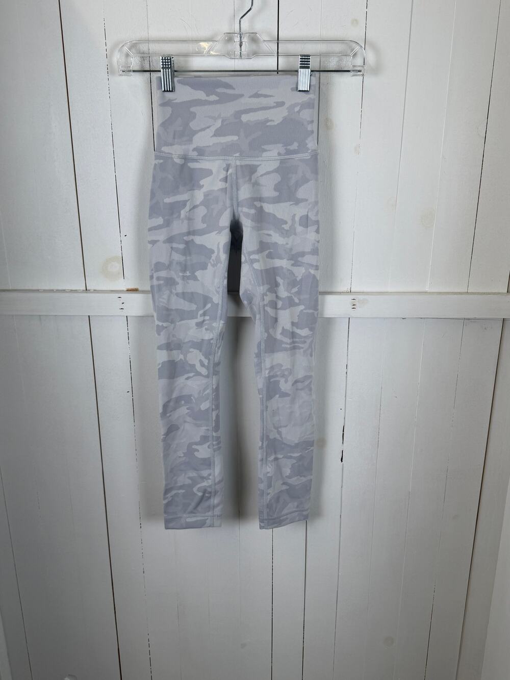 Lululemon Purple White Capri Leggings Size 0